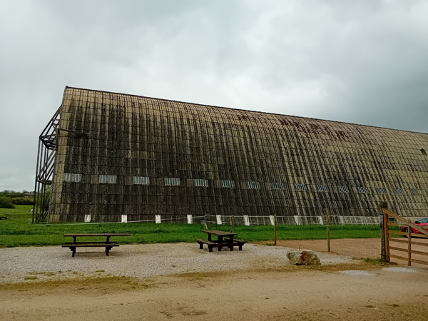 Hangar à dirigeables d'Ecausseville